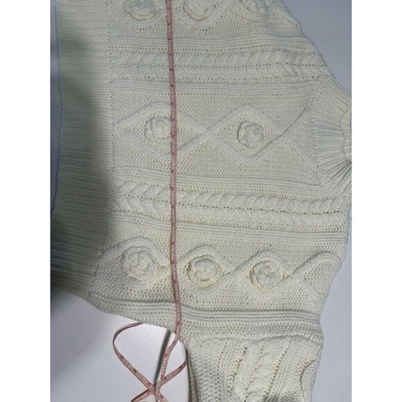 ivory cable knit sweater mock neck, long sleeve flower appliqués Small Forever21 - Picture 5 of 6
